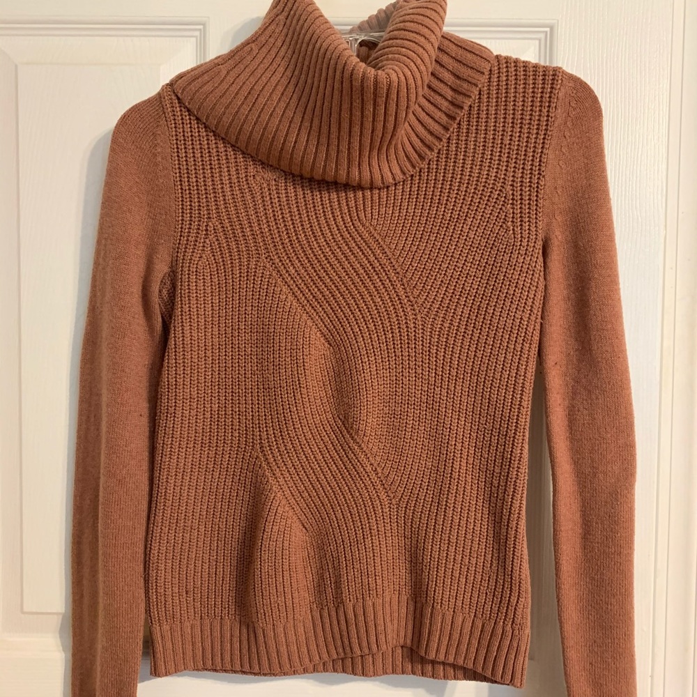 Gap Tan/Beige Turtleneck Sweater
